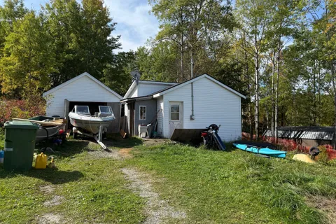 1&3 Colville Street, ON P0K 1X0