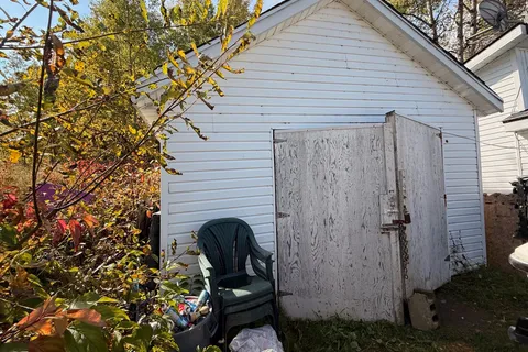 1&3 Colville Street, ON P0K 1X0