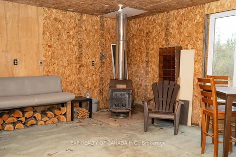 132 Highway No. 11 SOUTH Highway, ON P0L 1C0