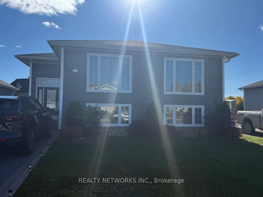 127 Jv Bonhomme Boulevard, ON P4P 1A2