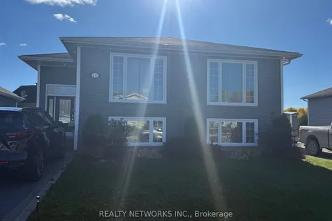 127 Jv Bonhomme Boulevard, ON P4P 1A2