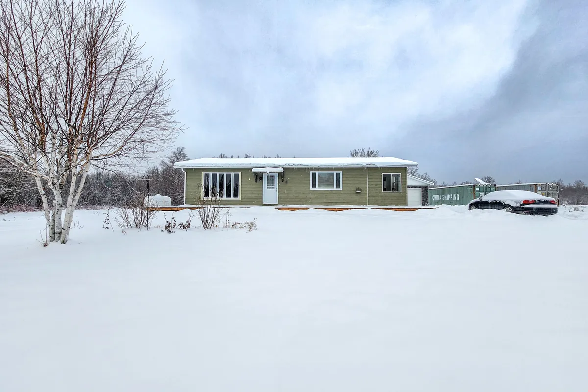 545 Silver Queen Lake Road, ON P0L 1C0