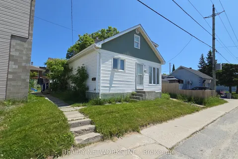 48 Cameron Street, ON N2H 3A3