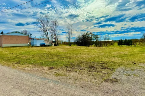 228-232 Ross Road, ON P0L 2B0