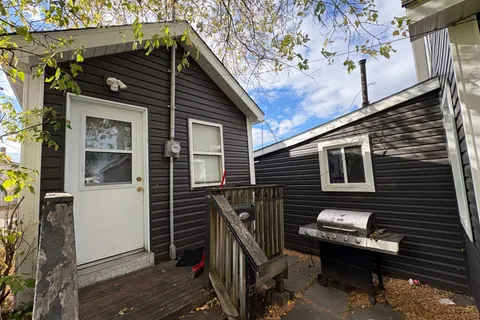 51-53 Kent Avenue, ON P4N 3B7