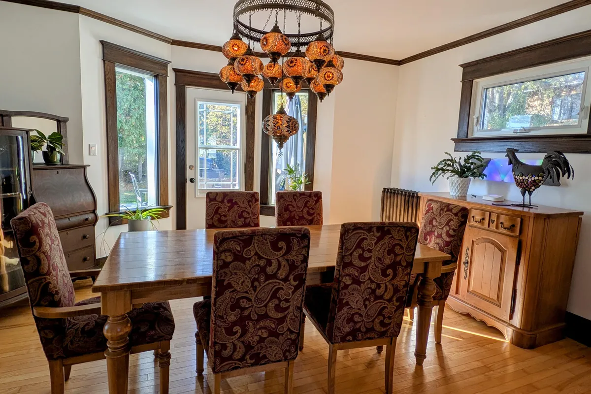 702 Rorke Avenue, ON P0J 1K0