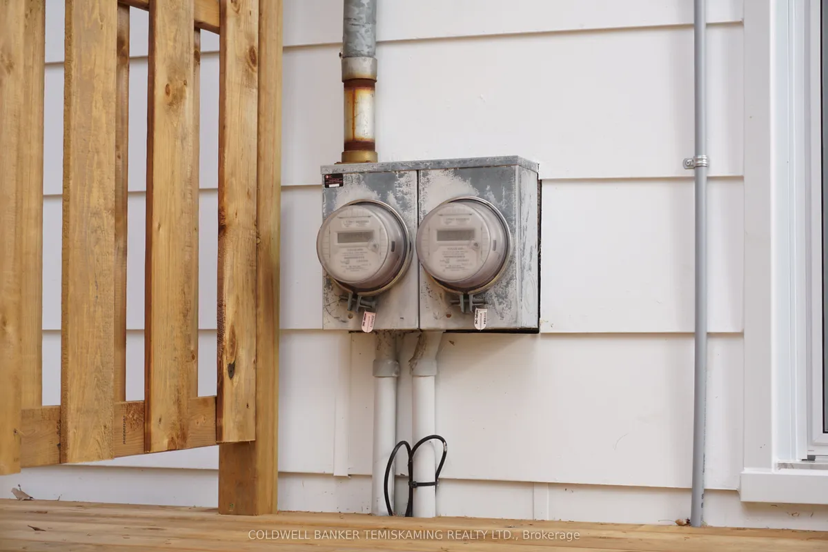 141-143 Station Street, ON P0J 1R0