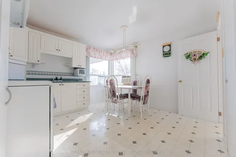 34 Maple Drive, ON P5N 2A6