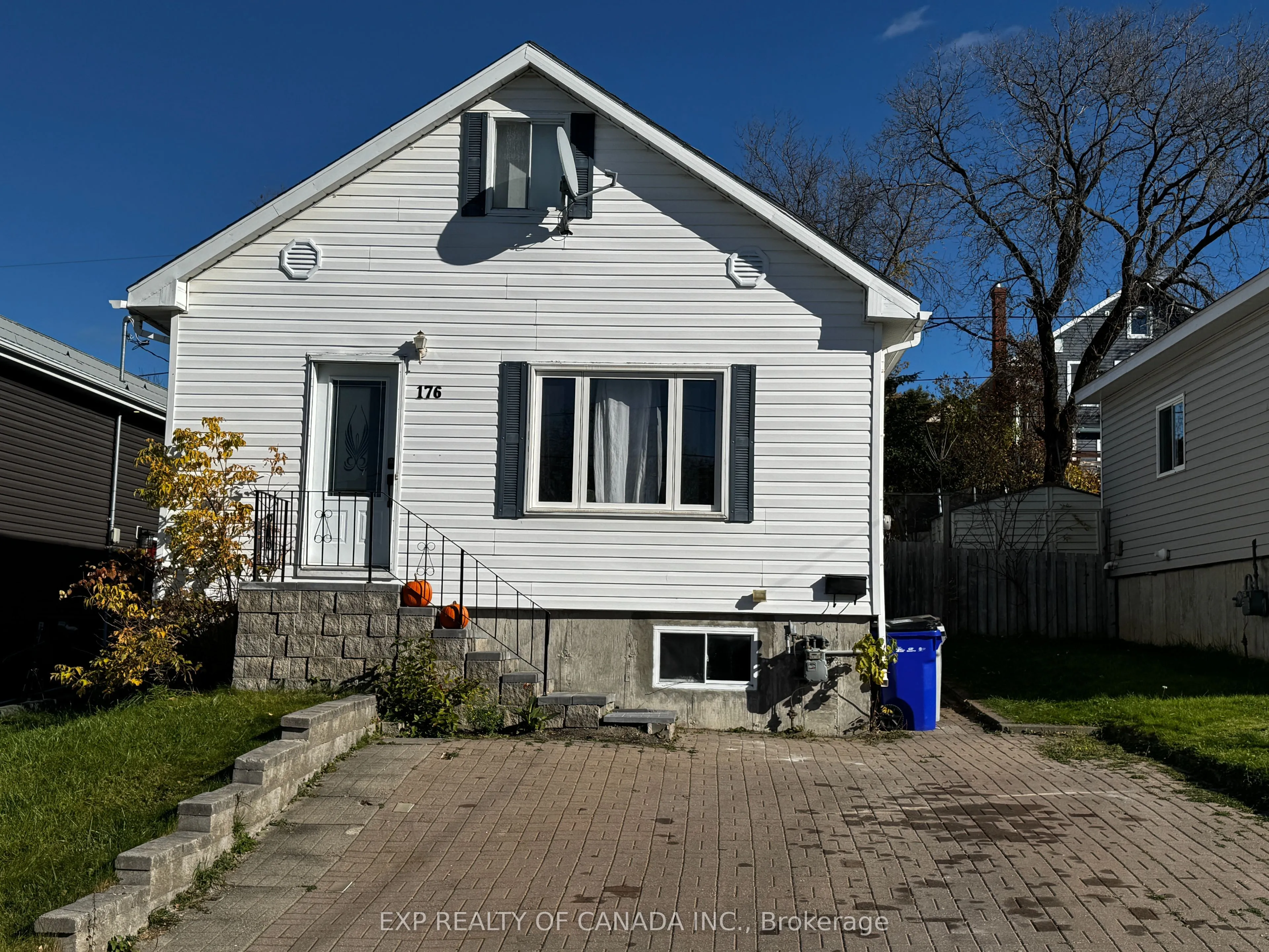 176 Spruce Street, ON P4N 6N1