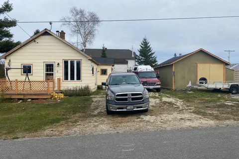 2 King Street, ON P0J 1N0