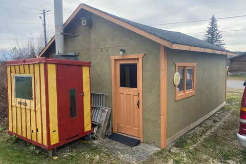 2 King Street, ON P0J 1N0