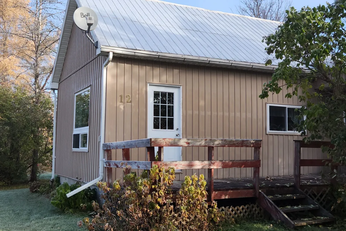 12 Hansuld Street, ON P0J 1B0