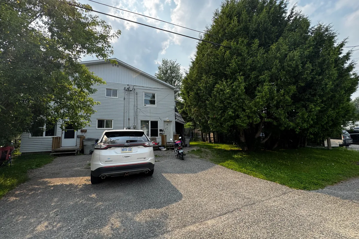 557 Norman Street, ON P4N 4C1