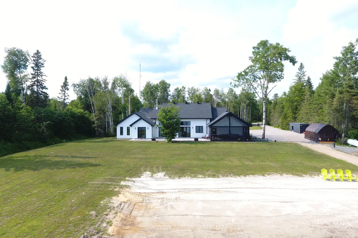 8178 Pike Lake Road, ON P0J 1P0