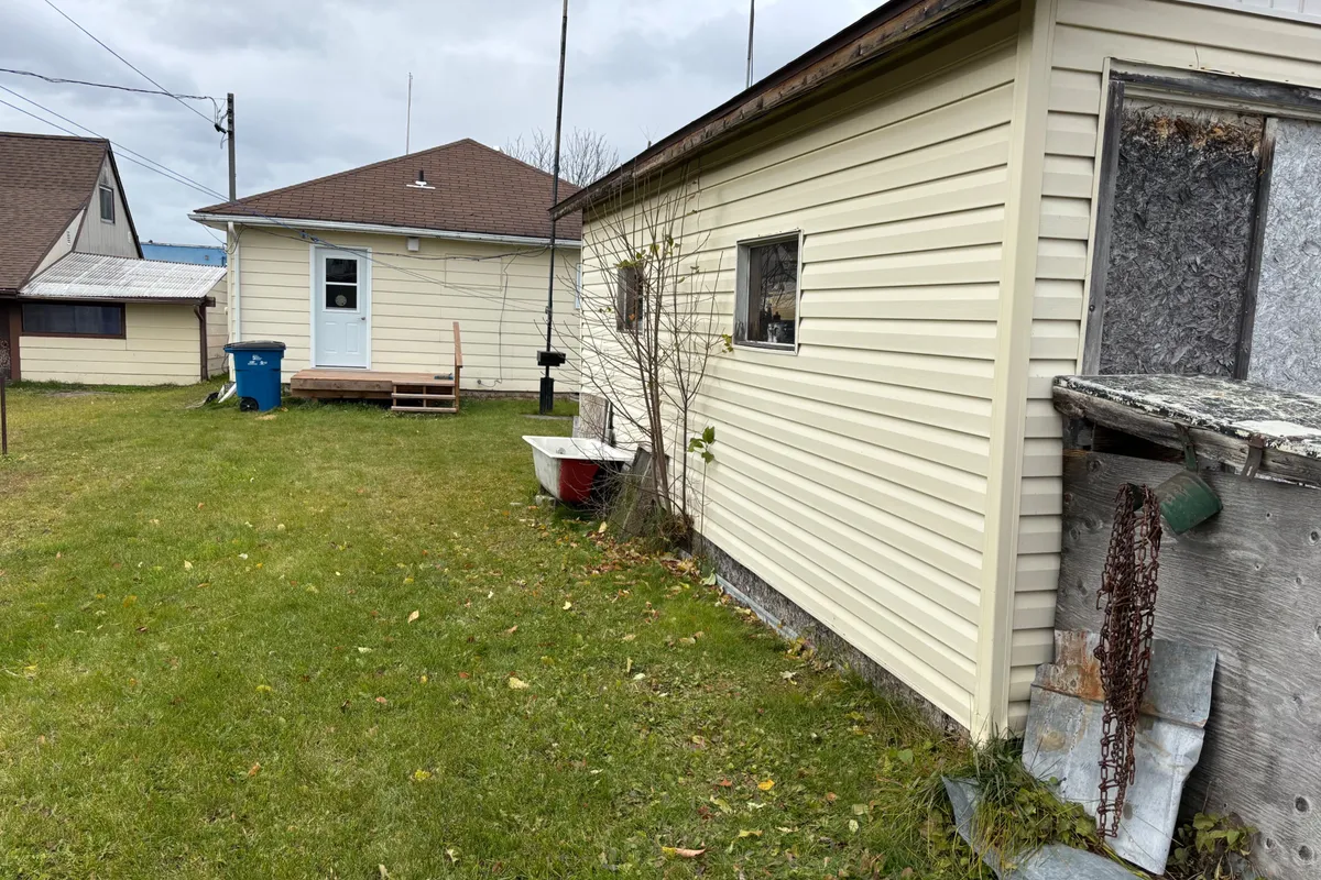 270 Ninth Avenue, ON P0L 1C0