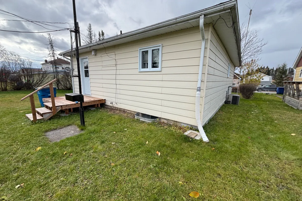 270 Ninth Avenue, ON P0L 1C0