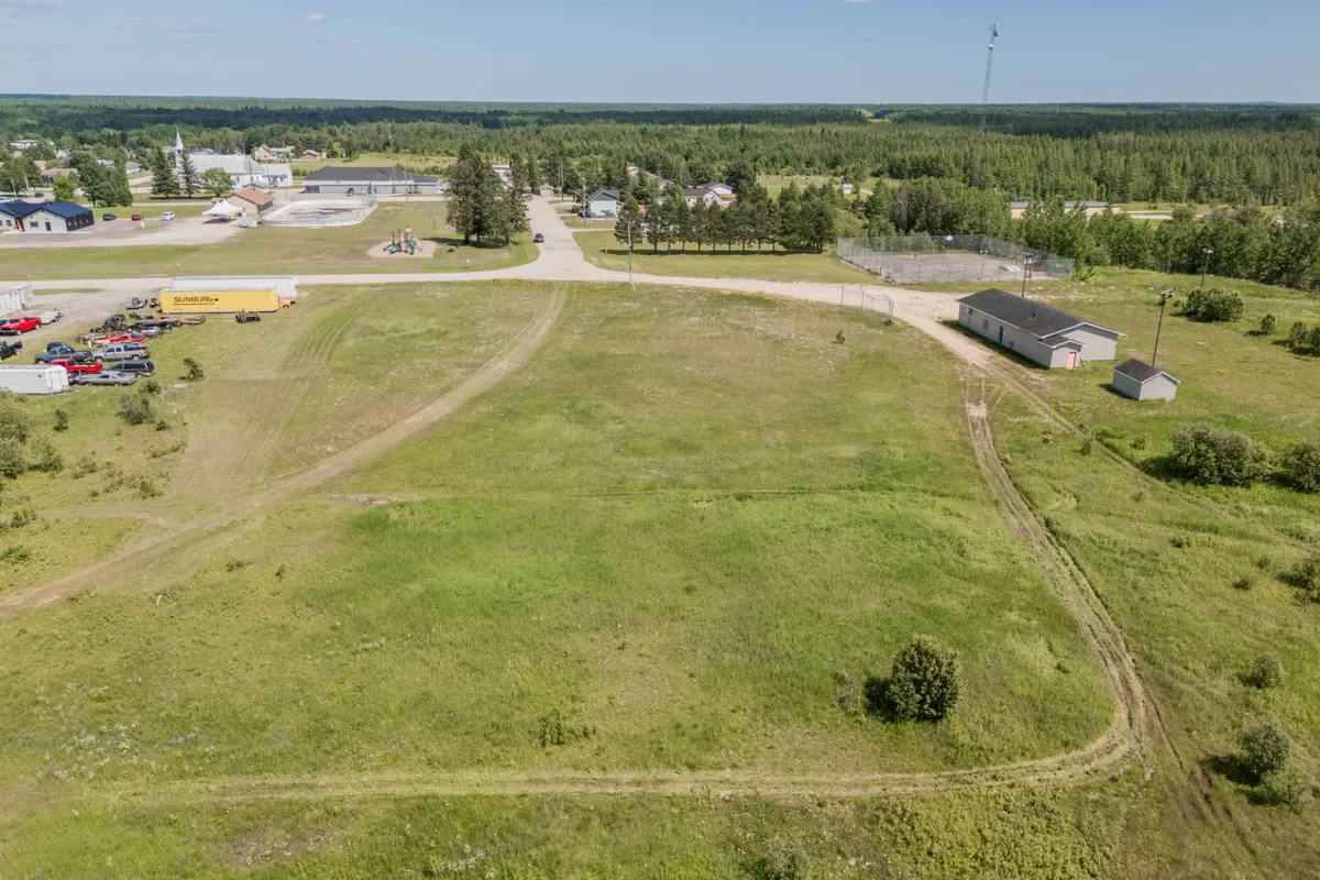 Pt1 Pt3 of CR347, Decarie Avenue, ON P0L 1G0