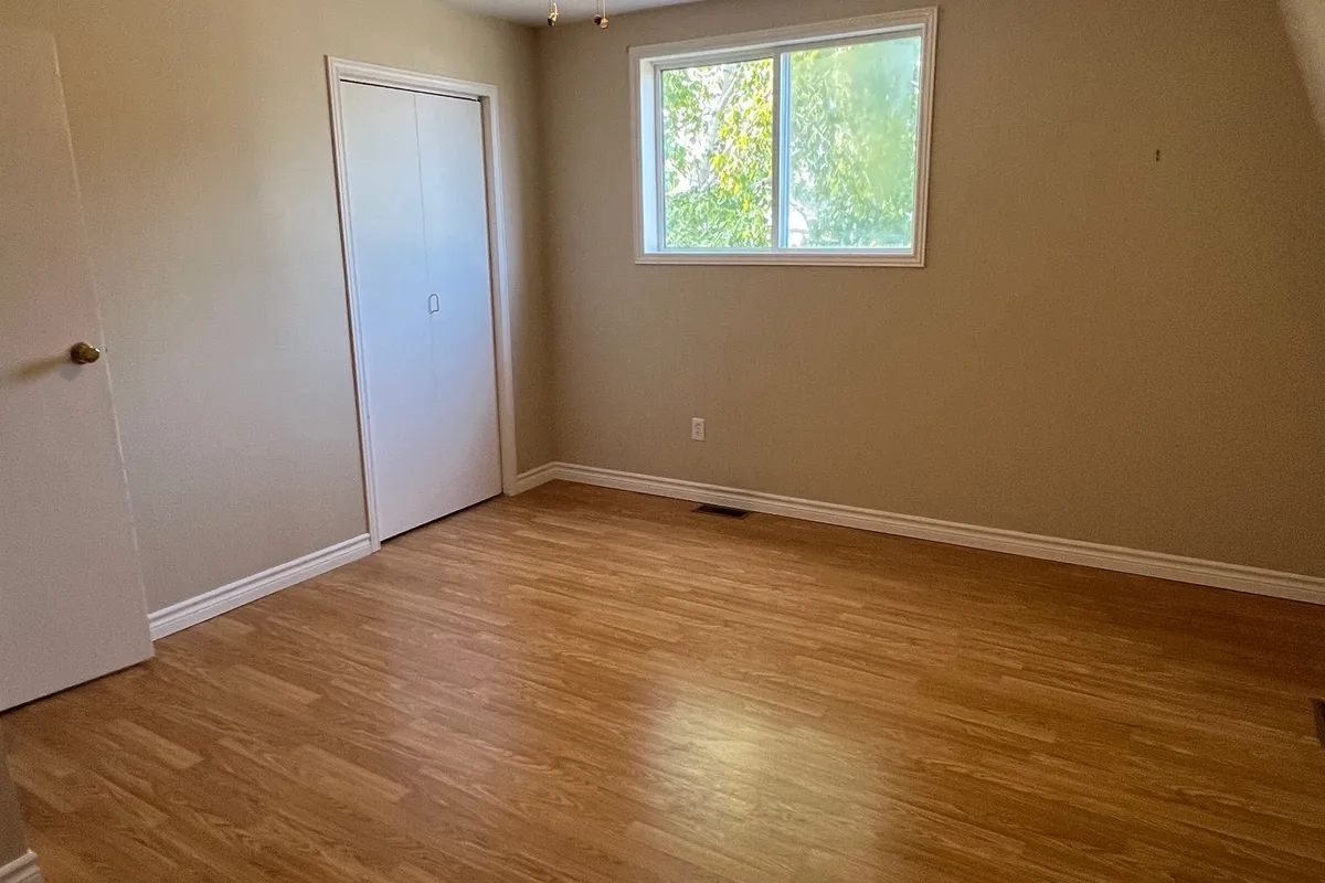 146 Pine Avenue, ON P0J 1P0