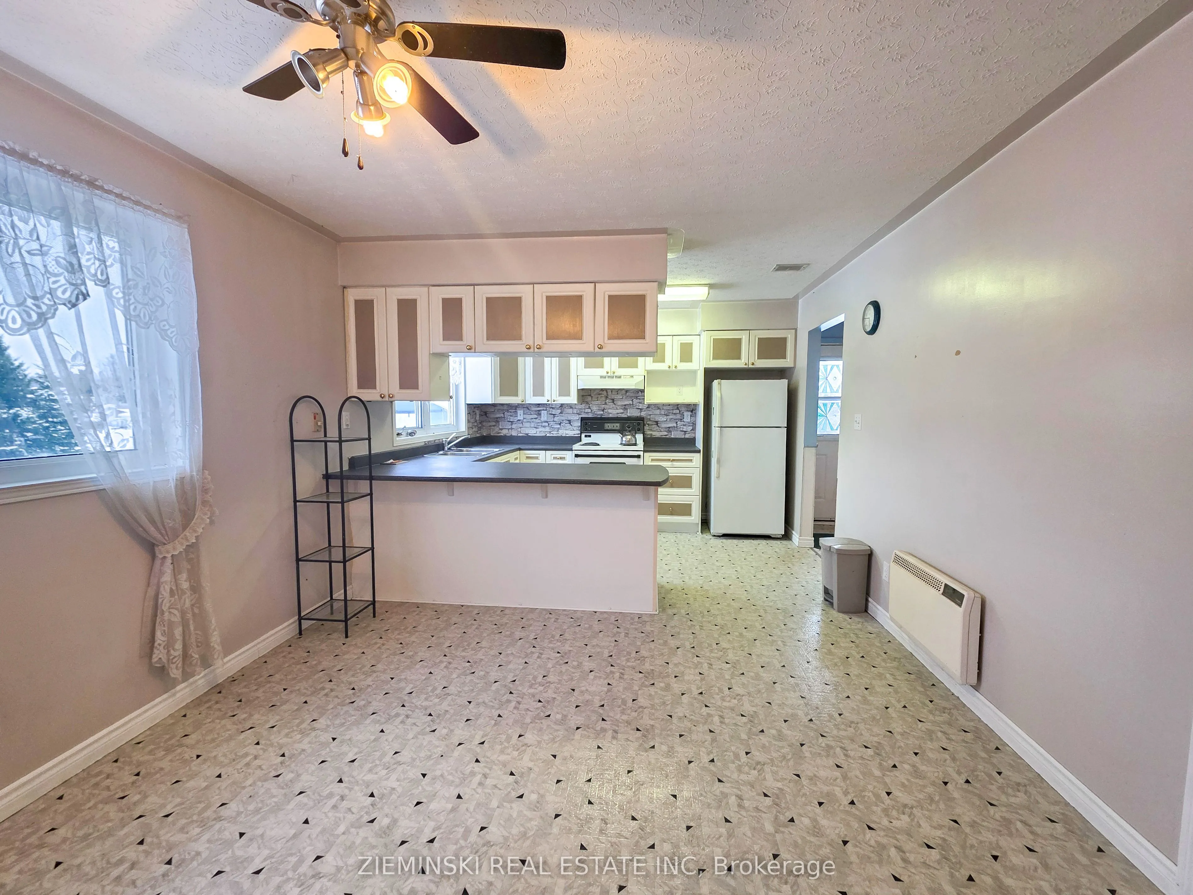 2874 101 Highway, ON P0K 1N0