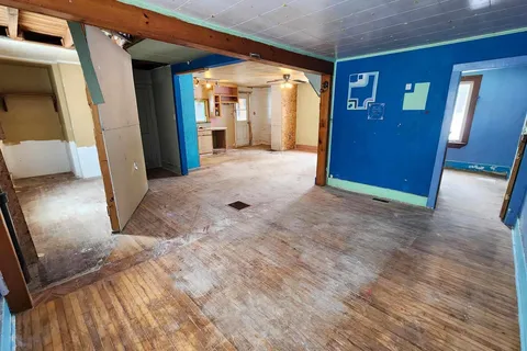 PTEHalf N Lt 6 Con 4, Highway 65, Timiskaming Remote Area, ON P0J 1M0