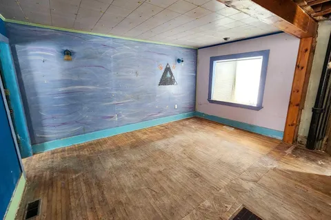 PTEHalf N Lt 6 Con 4, Highway 65, Timiskaming Remote Area, ON P0J 1M0