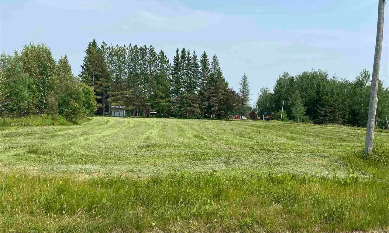 121-122 Nelson St, Charlton and Dack, ON P0J 1B0