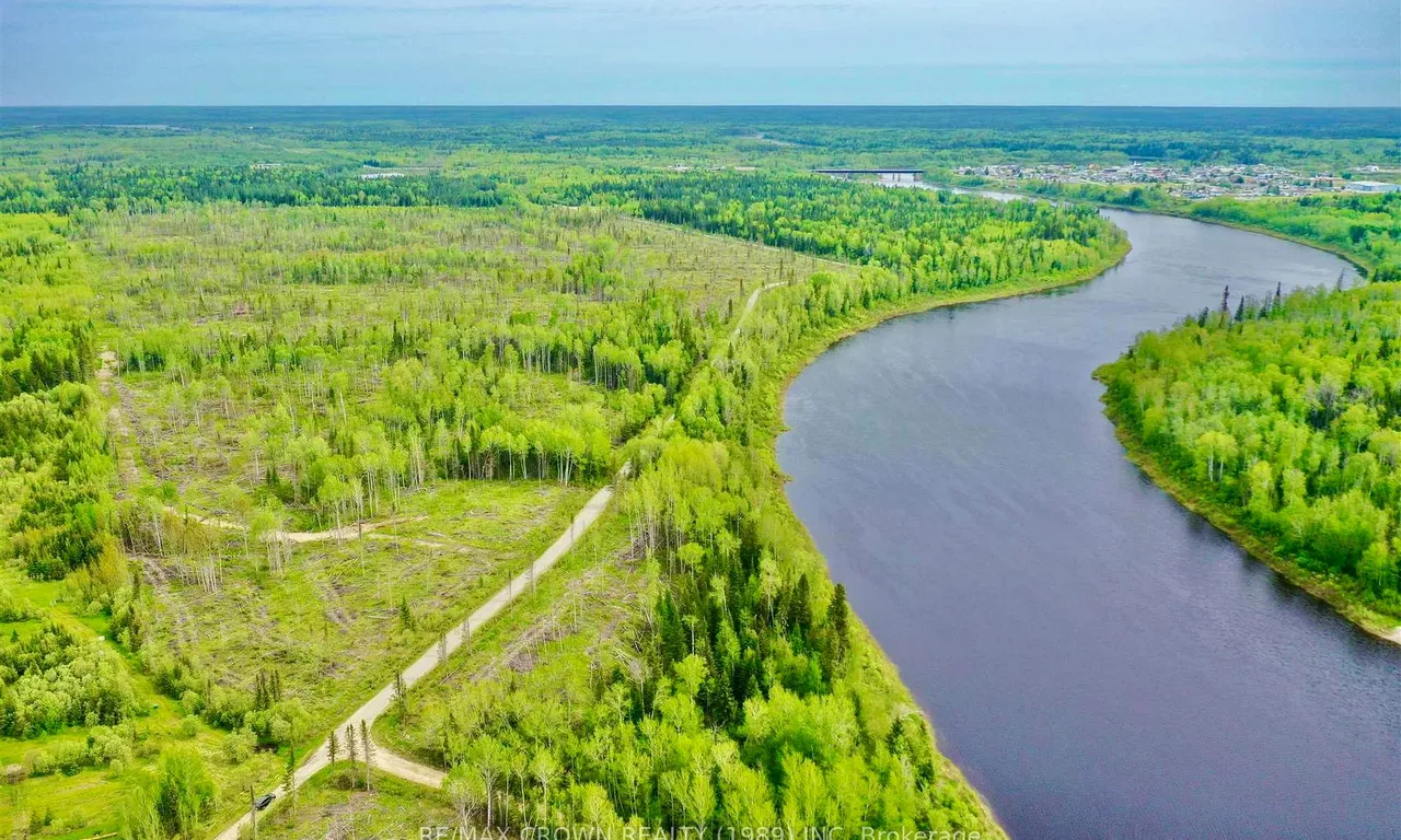 L1 C3 Old Indian Burial Site Rd, Mattice-Val Cote, ON P0L 1T0