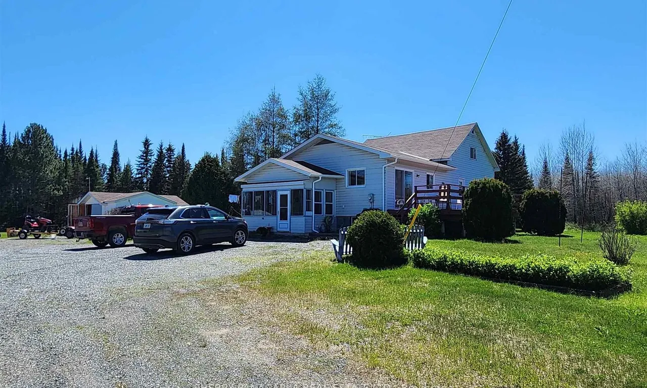 5775 Hwy 11, Timiskaming Remote Area, ON P0K 1V0