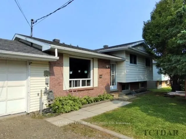 165 Carter Blvd, Temiskaming Shores, ON P0J 1R0