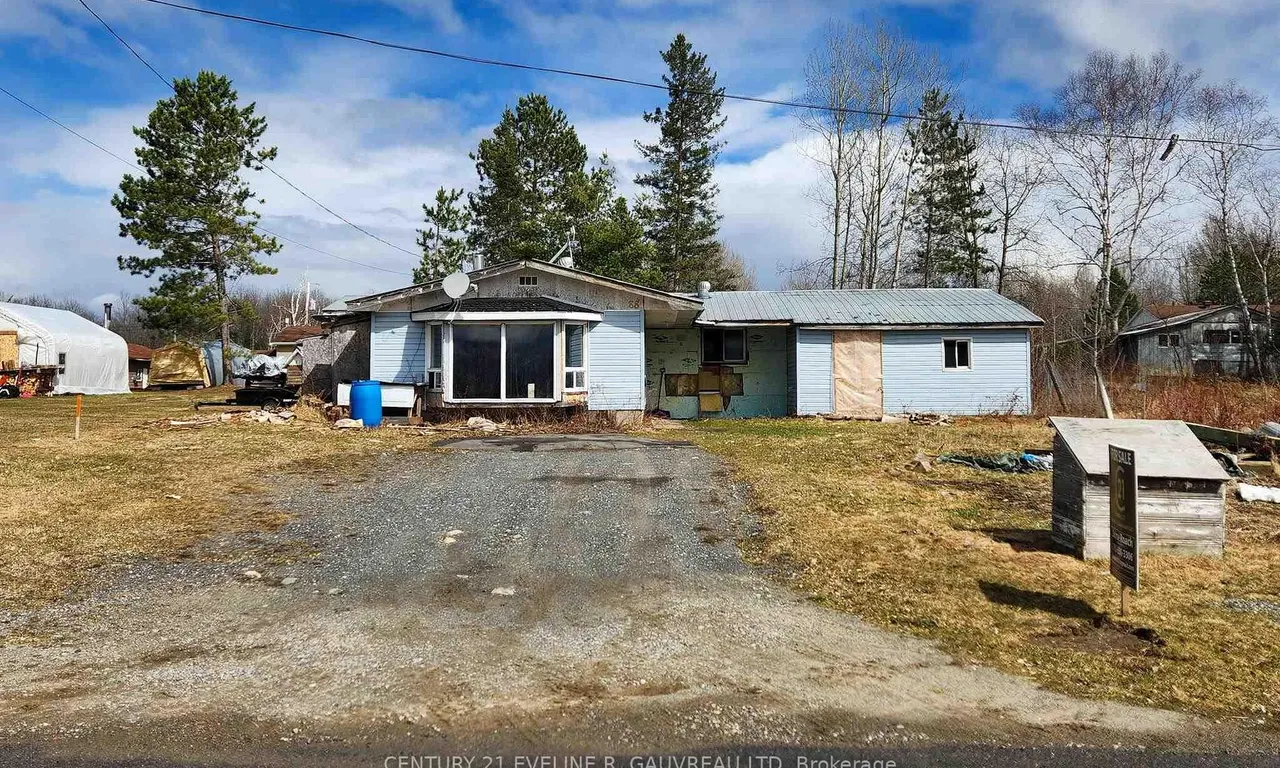 88 Empire St, Latchford, ON P0J 1N0