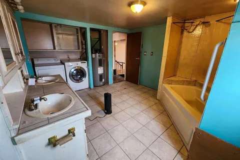 88 Empire St, Latchford, ON P0J 1N0