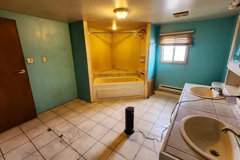 88 Empire St, Latchford, ON P0J 1N0