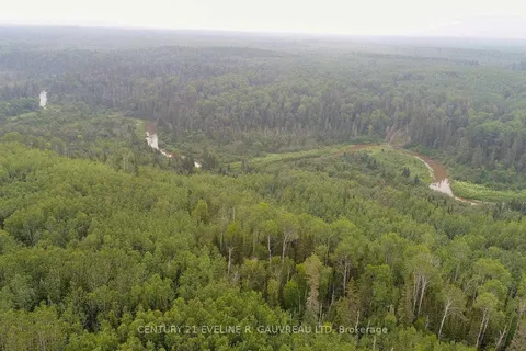 SHalf L Con 3, ON P0J 1H0