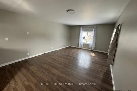 58 Notre Dame St, Timmins, ON P4R 0E1