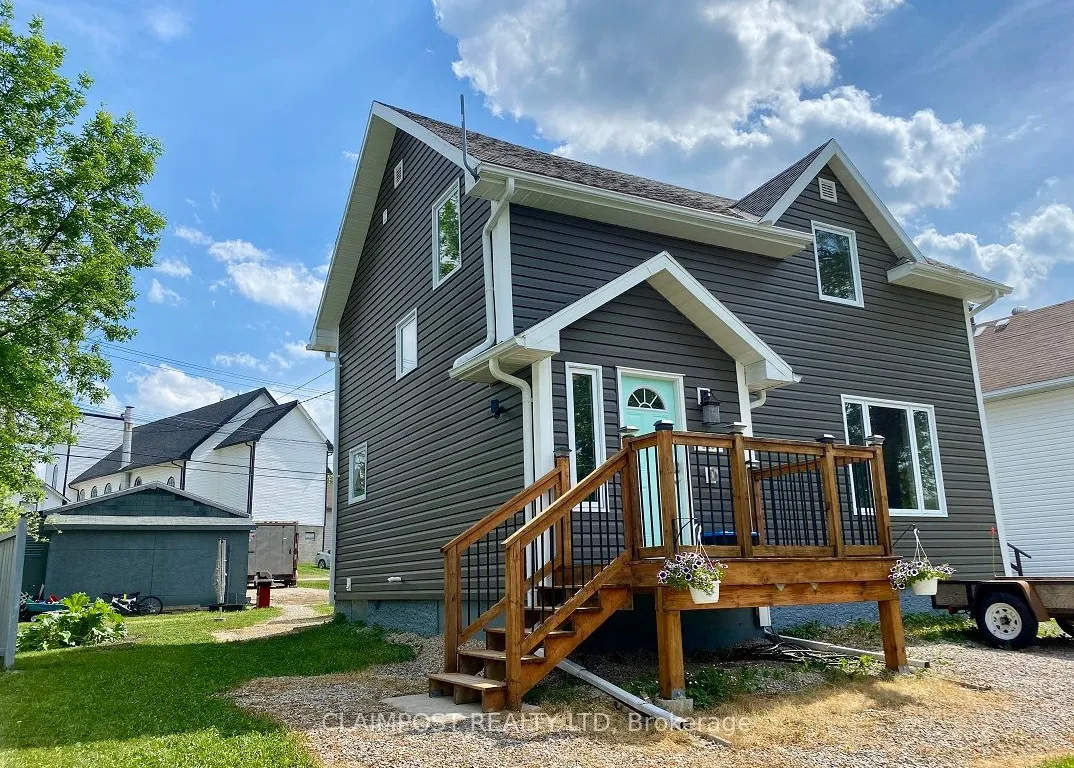 149 Essex Ave, Iroquois Falls, ON P0K 1E0
