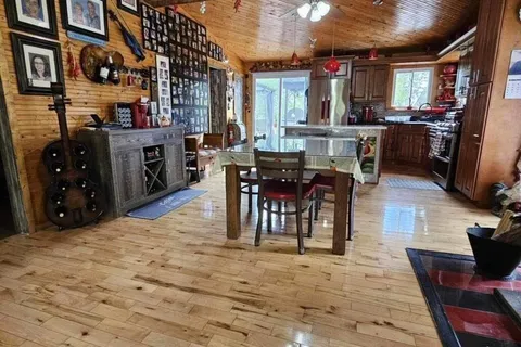 1170 Fantham Rd, Fauquier-Strickland, ON P0L 1G0