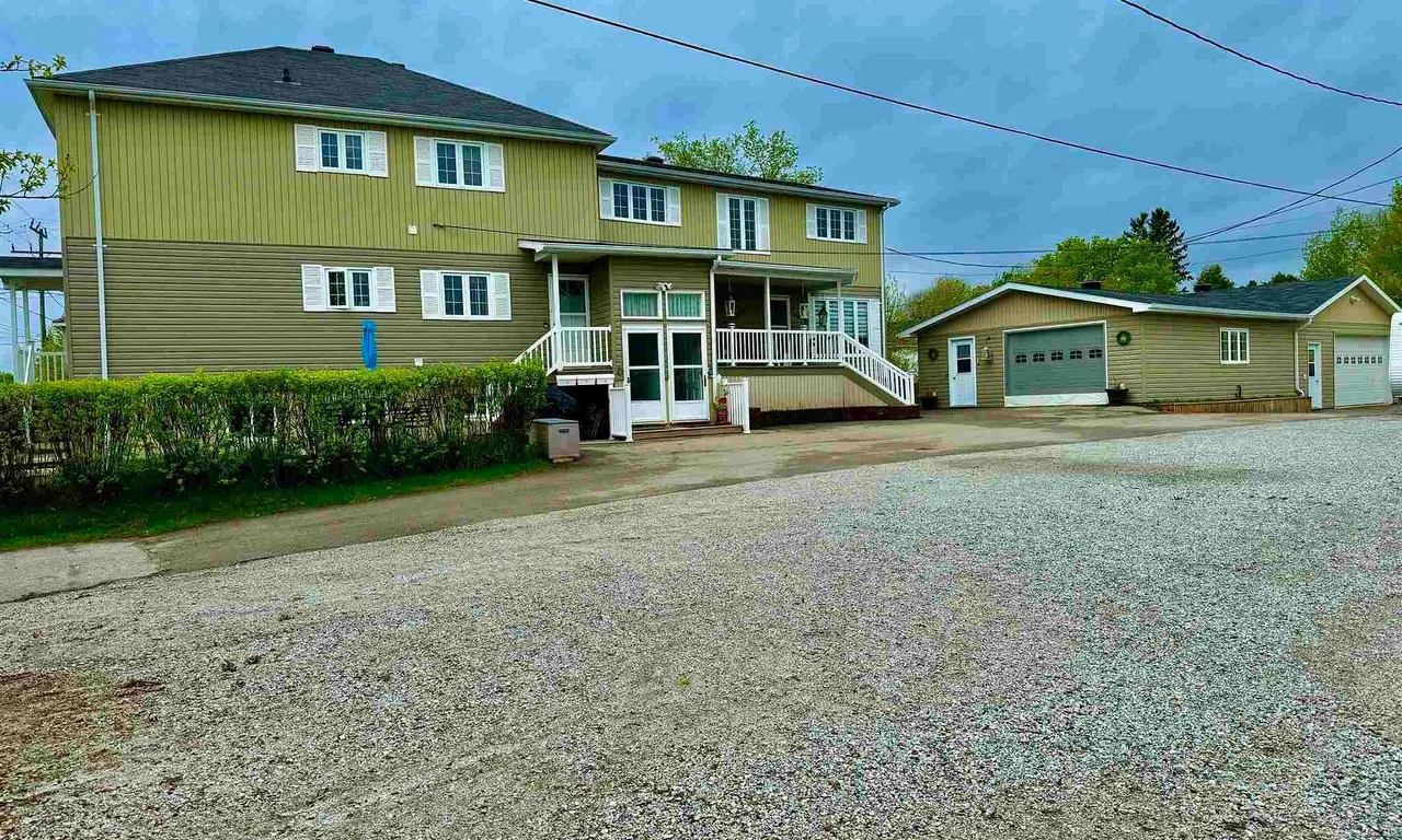 6 Brunetville Rd, Kapuskasing, ON P5N 2E7