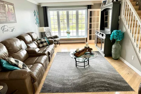 6 Brunetville Rd, Kapuskasing, ON P5N 2E7