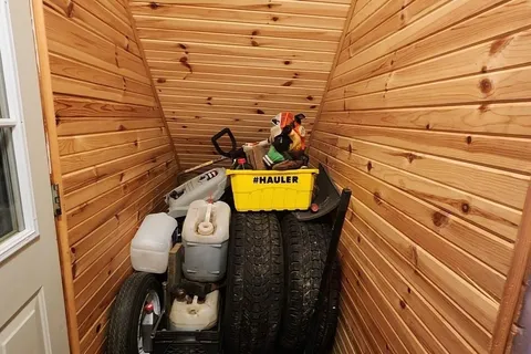 274 Maple St, Timmins, ON P4N 6C3