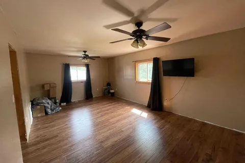 105 Federal St, Kirkland Lake, ON P2N 1G1