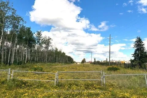 97 BRUNETVILLE Rd, Kapuskasing, ON P5N 2E8