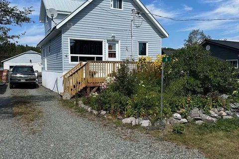 6 Fourth Ave, Larder Lake, ON P0K 1L0