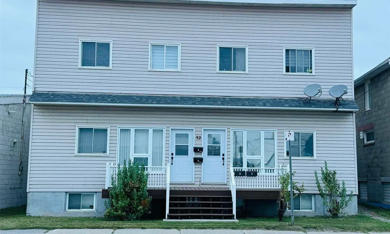 32 Riverside Dr, Kapuskasing, ON P5N 1A3
