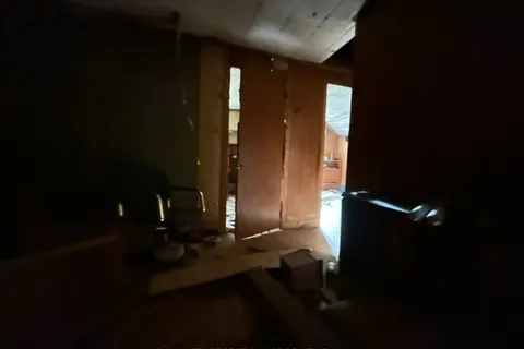 105 Jamieson St, Cobalt, ON P0J 1C0