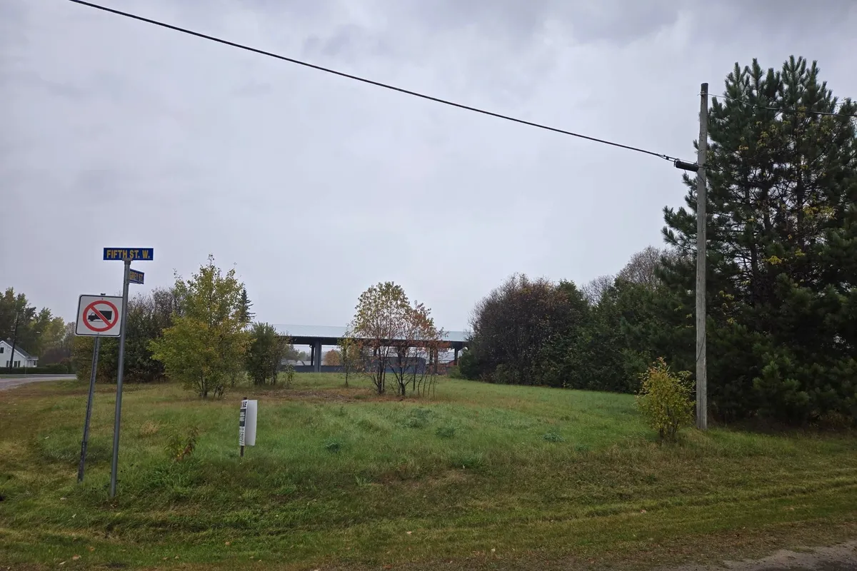 14 GREY Street, ON P0J 1G0