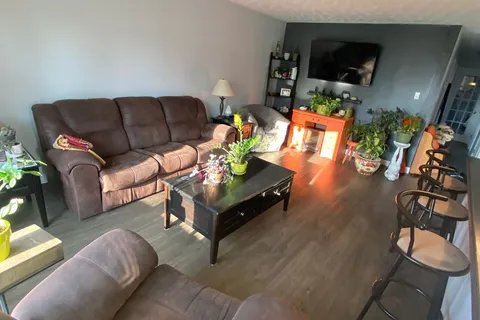 162 Rebecca St, Temiskaming Shores, ON P0J 1P0