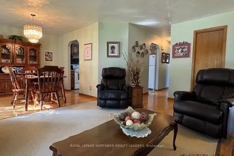 292 Victoria Ave, Timmins, ON P4N 8H4