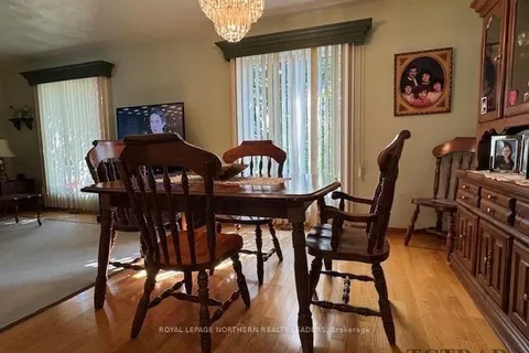 292 Victoria Ave, Timmins, ON P4N 8H4