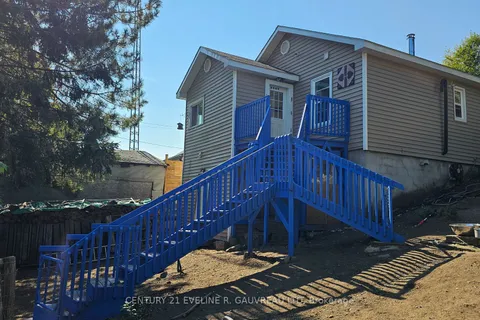 63 Silver St, Cobalt, ON P0J 1C0