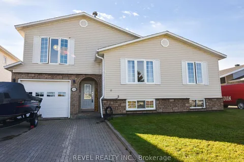 1331 Park Ave, Timmins, ON P4R 1M1